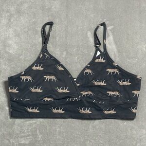 Victoria’s Secret Sport Cheetah/Leopard Bra Size L